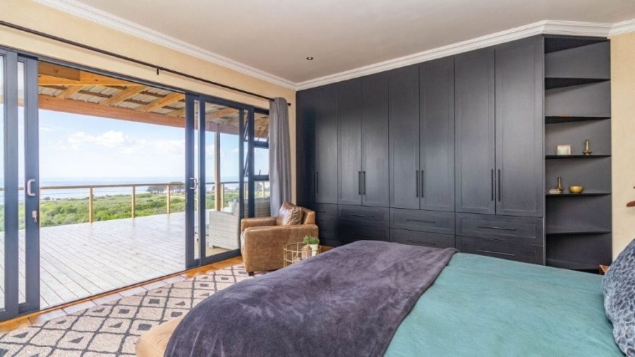 4 Bedroom Property for Sale in Hansmoeskraal A H Western Cape